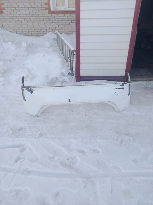 Продам бампер хендай акцент