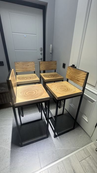 Барные стулья 4 шт.