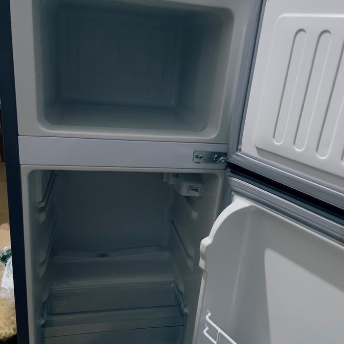 Продаётся  холодильник б/у