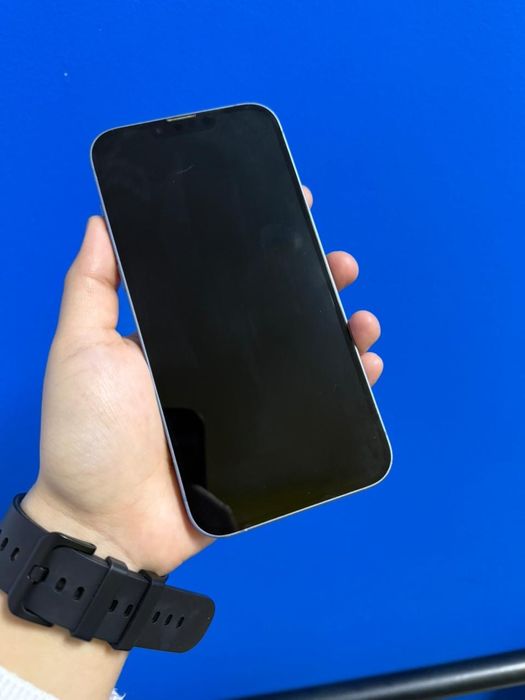 iPhone 14 плюс с оригинальной коробкой