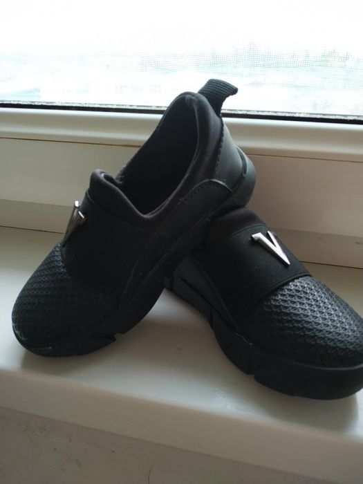 Обувь на мальчика размер 25,5-26 Весна - Осень