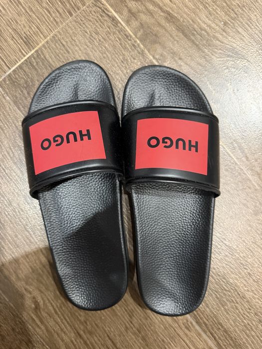 Чехли Hugo оригинални