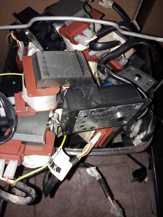 Резервни части за вендинг Зануси