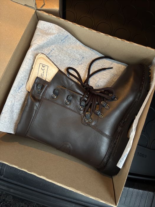 Tinuta militară  combat , scurtă , vesta tactica, bluze , bocanci