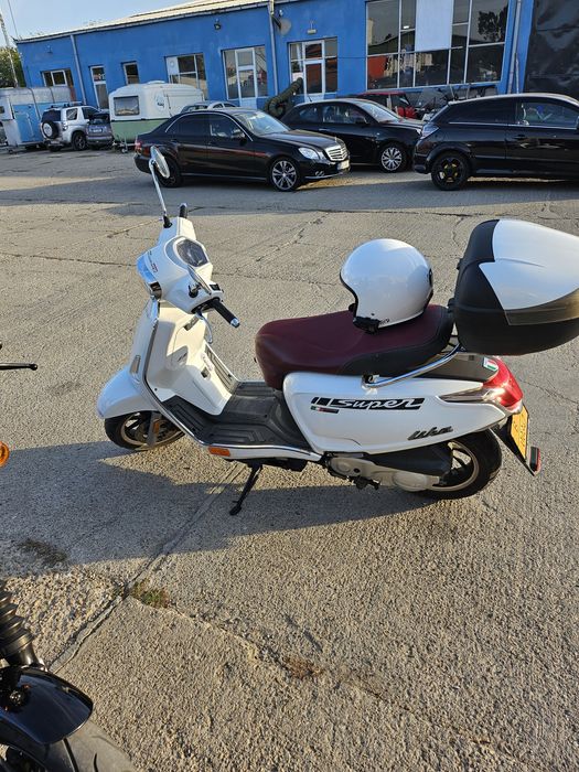 Vand Kymco Like + casca