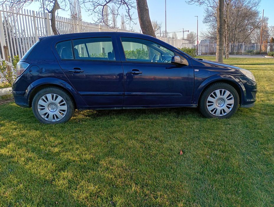 Опел Астра H, 03. 2008 г. 1,4л 90к.с бензин-газ