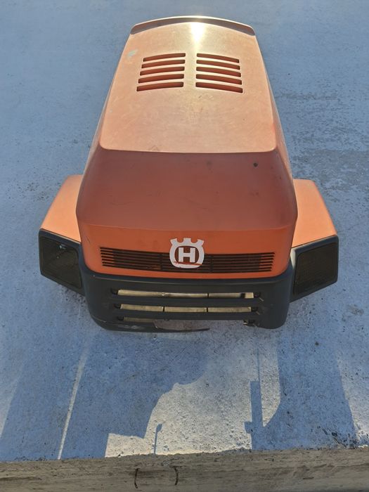 Capota tractoras gazon marca Husqvarna
Se potrivește pe mai multe mode