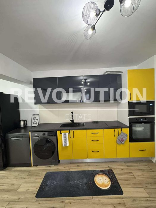 Дава се под наем Двустаен апартамент в Пловдив, Каменица 1 - 76 кв.м за 536 € - Снимка #1