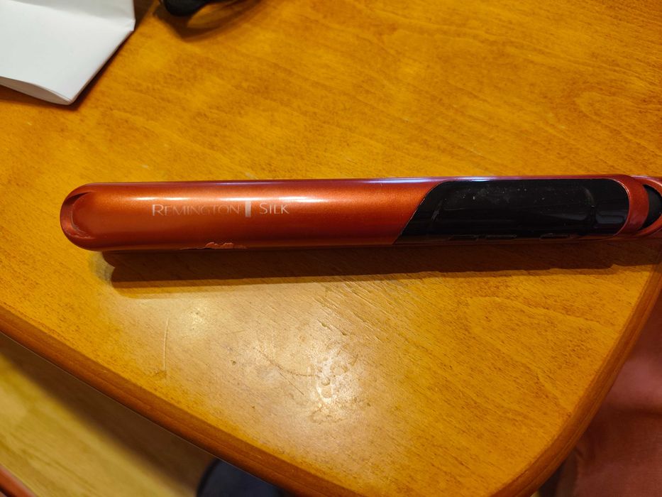 Преса за коса Remington Silk