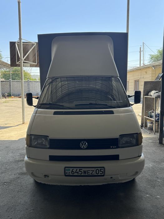 Грузовик Фольксваген