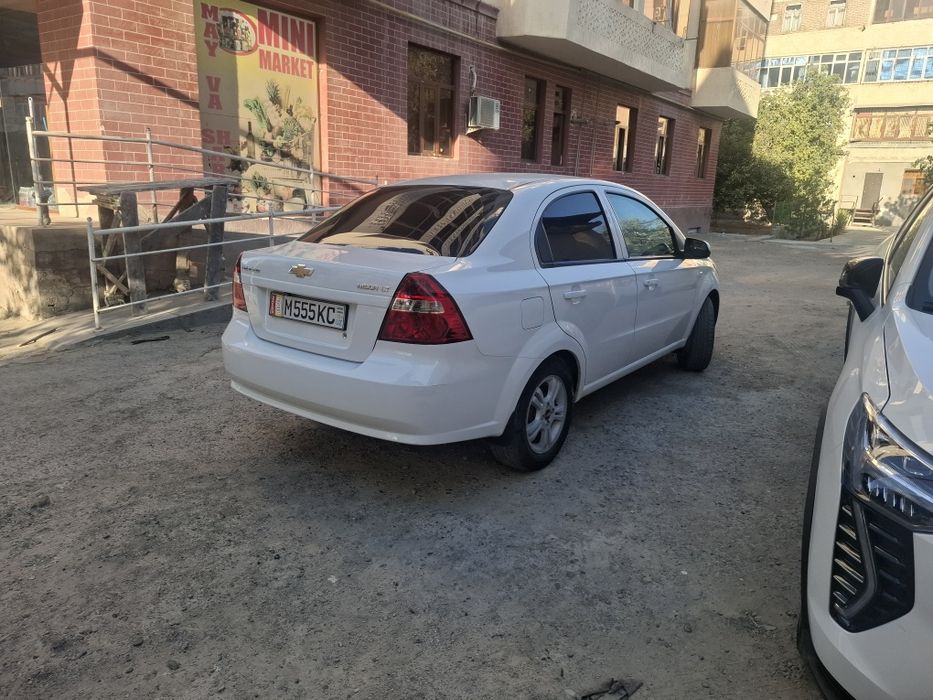 Neksya-3 pirabek 79000km benzinda .