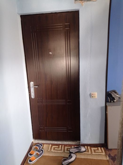 Продаётся Тузель 1 1/9/9. Бывшее общежитие.