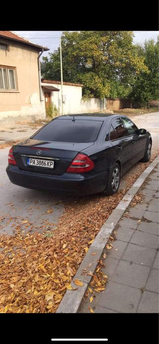 Mercedes benz E320