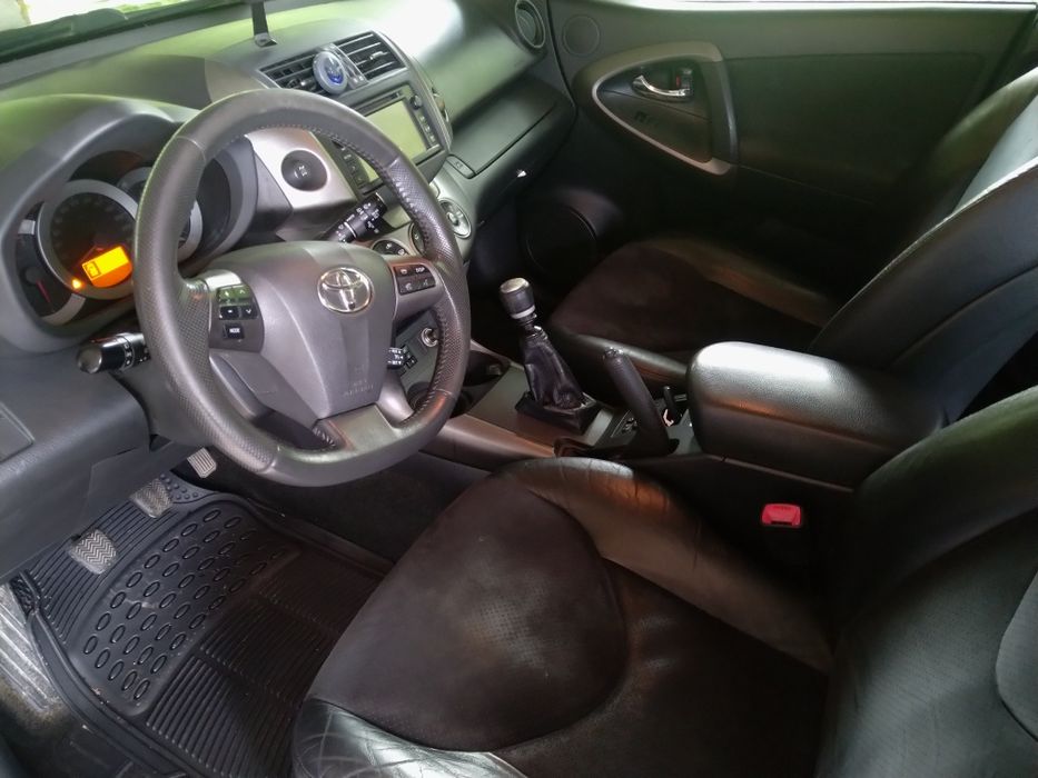 De vânzare Toyota Rav4