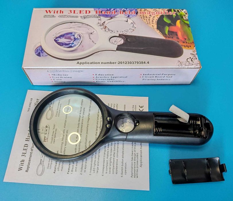 Лупа за  четене   с LED осветление, увеличение 3х и 45х