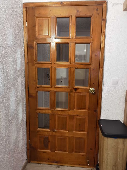 Интериорни врати