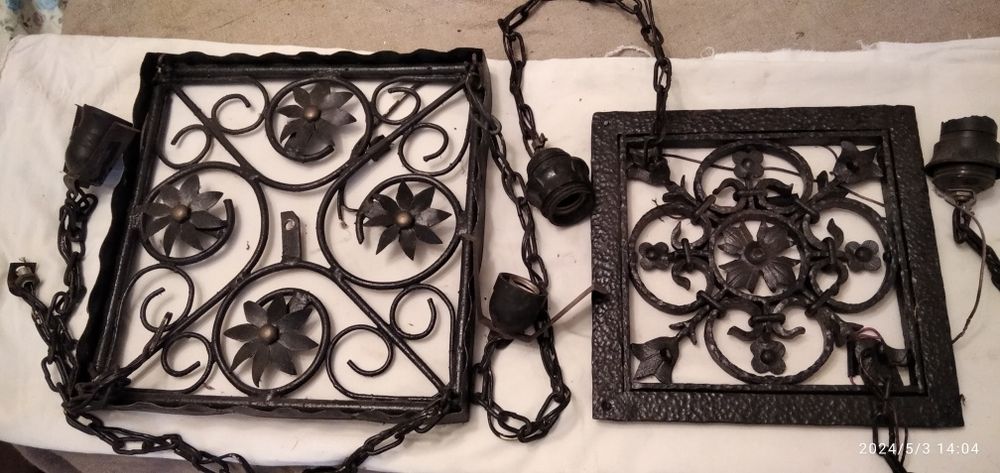 Стар метален обков.