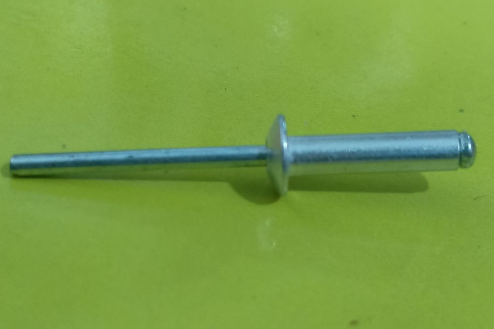 Коробка клепок 500 тг