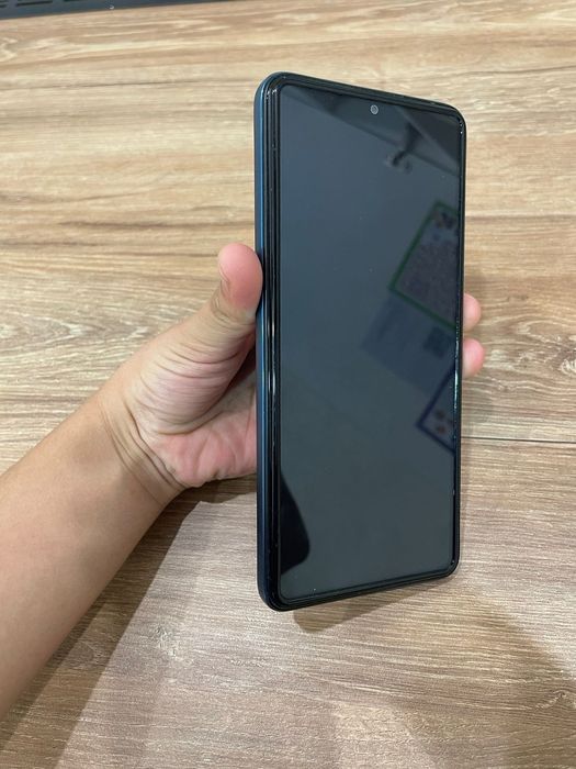 Продам POCO X4 PRO