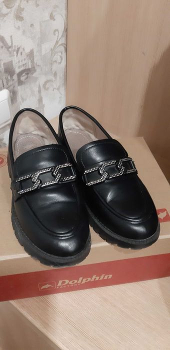 Школьные туфли для девочек