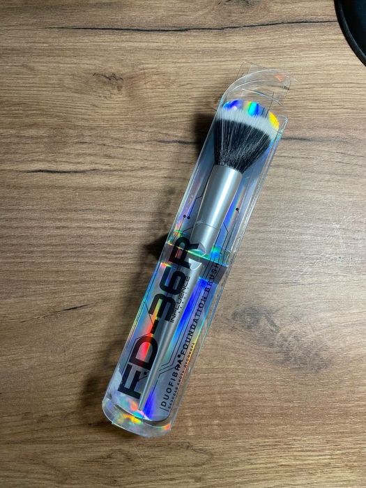 Конкрит krygina,кисть influence