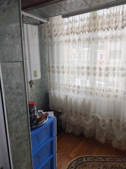 Apartament 2 camera bucătarie ai terasa  în petila