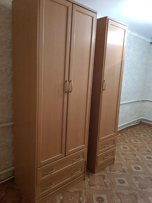 Продам шкаф срочно