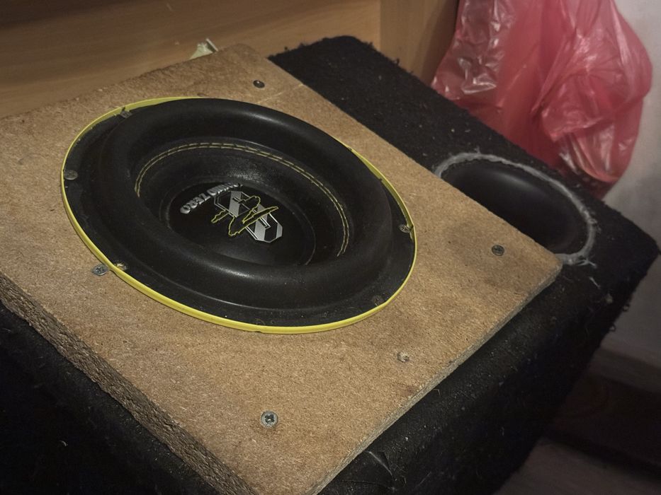 Subwoofer ground zero 8xspl