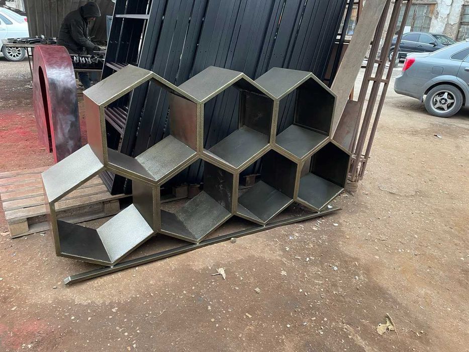 продается дровница