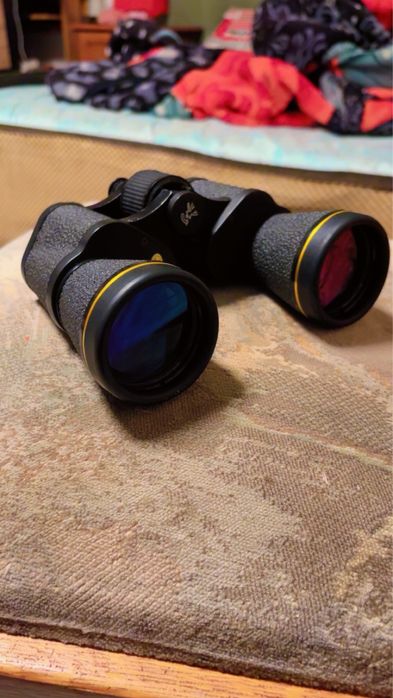 Binoclu konus 10x50 WA