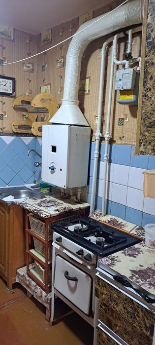 Своя 2х комнатная в центре