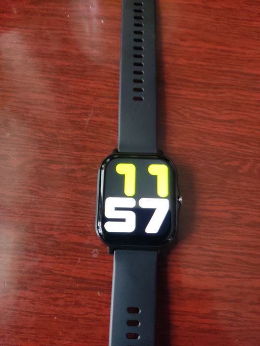 Продам смарт часы.