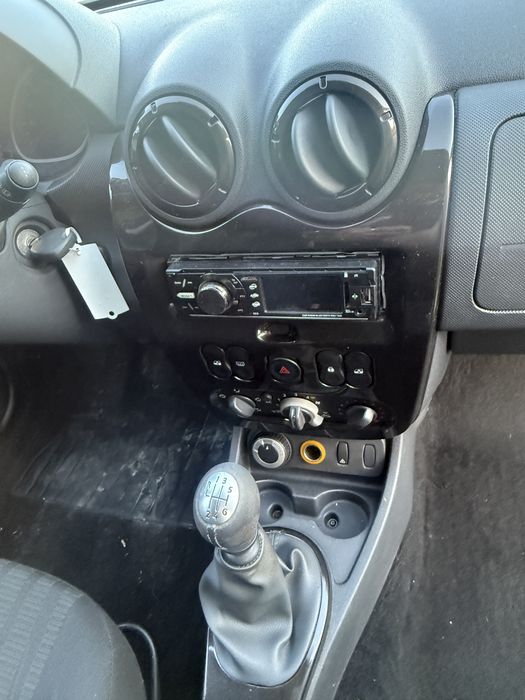 Dacia Duster 4x4 2011 110 cp