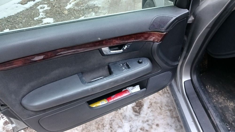 Ауди а4 б6 на части