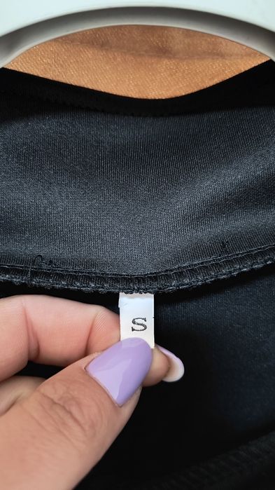 Vând Hanorac Adidas