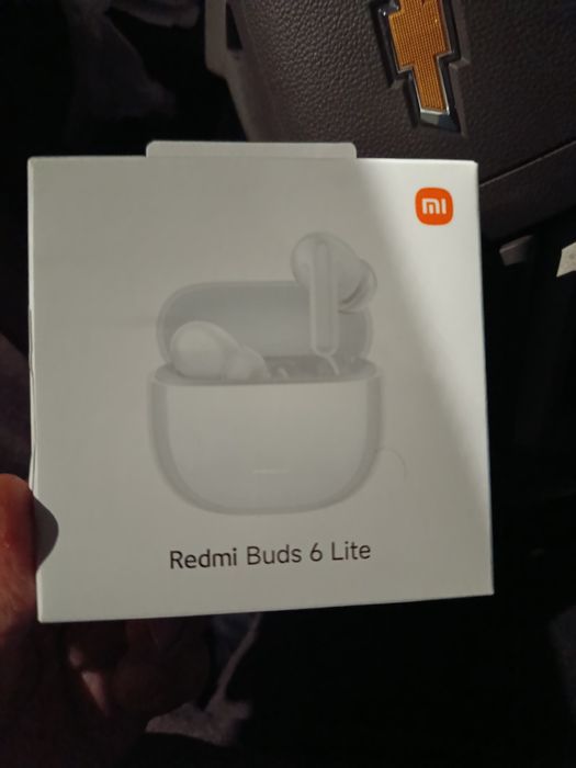 Redmi buts 6 lite sotiladi