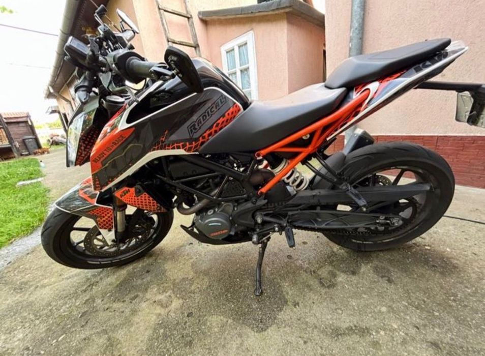 Vand ktm duke 125 cmc