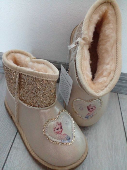 Ugg fetite  Elsa
