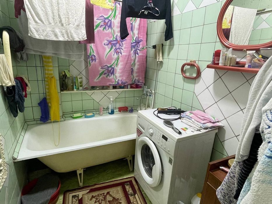 Продается 3 комнатная квартира