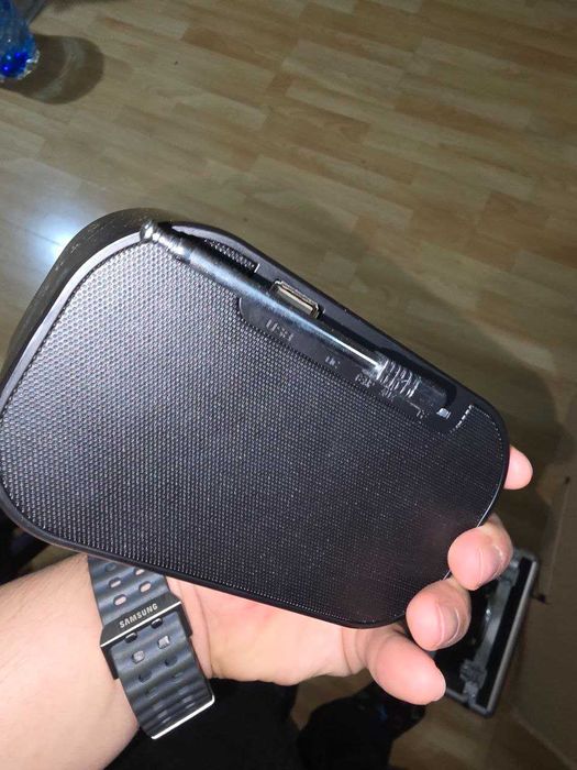 Радио часовник Akai ABTS-S2