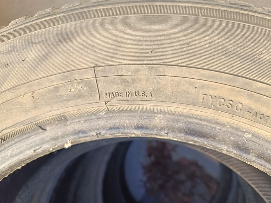 Продам комплект 245 60 r18