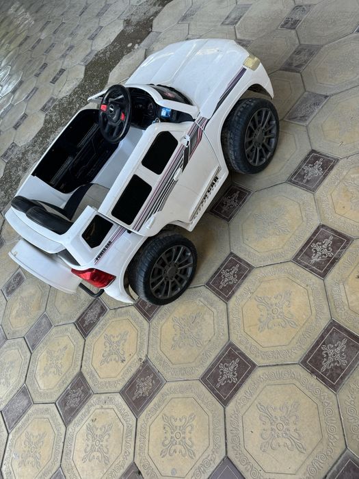 Продается детская машинка