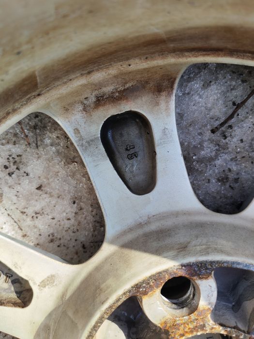 Продам диски с резинами