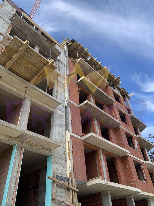 Продава се Двустаен апартамент в София, Банишора - 73 кв.м за 2200 €/кв.м - Снимка #2