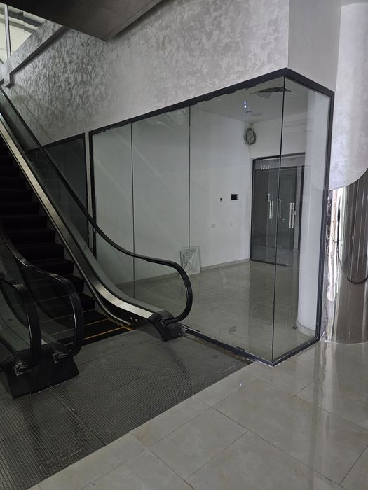 Магазин в «Alfa Trade Center»