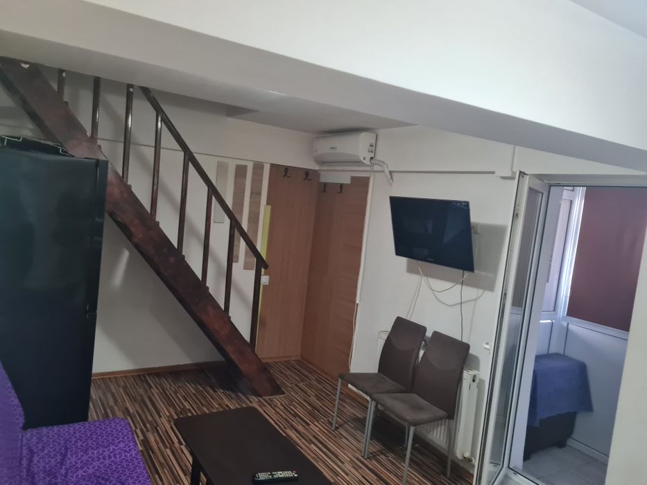 Apartament doua camere piata resita