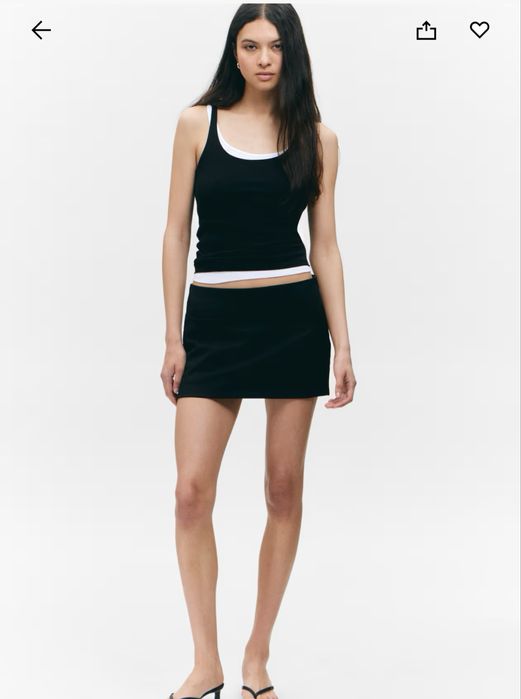 Чисто нова къса пола HM