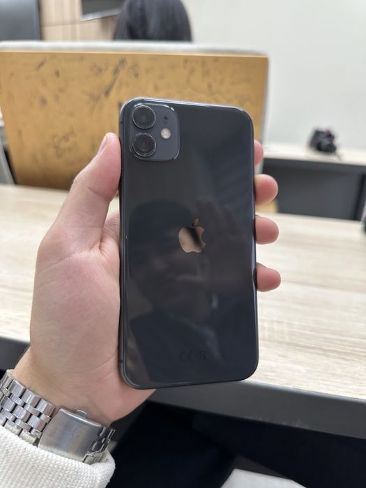 iPhone 11  128gb black