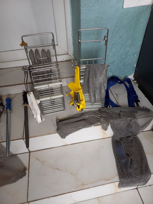 Vând tot ce se vede în poza