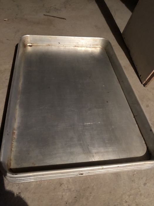 Алюминиевые подносы